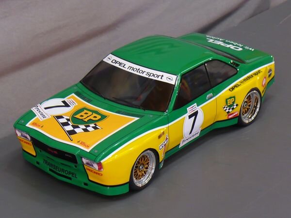***B-WARE*** OPEL "COMMODORE B/GSE" RC KAROSSERIE  MASSSTAB 1:10 KLAR # 10410B